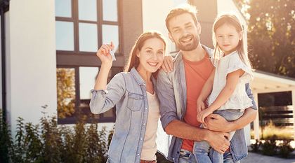 Bild zum Artikel: Hauskauf mit Sicherheit: So finden Sie den richtigen Versicherungsschutz 